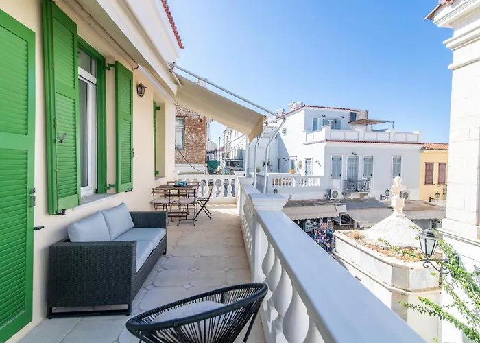 Belle Epoque Tinos